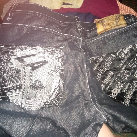 Men's Designer Jeans 2 - Picture 3 of 4